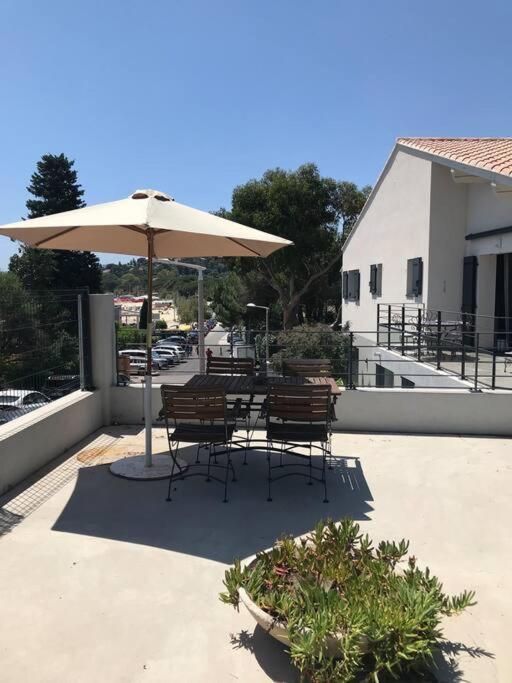 Duplex Vue Mer Plage De Saint-Clair Le Lavandou Eksteriør bilde