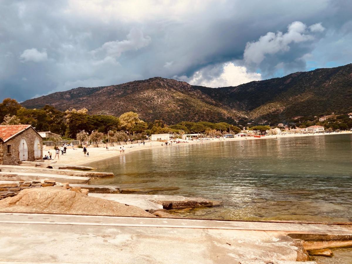 Duplex Vue Mer Plage De Saint-Clair Le Lavandou Eksteriør bilde